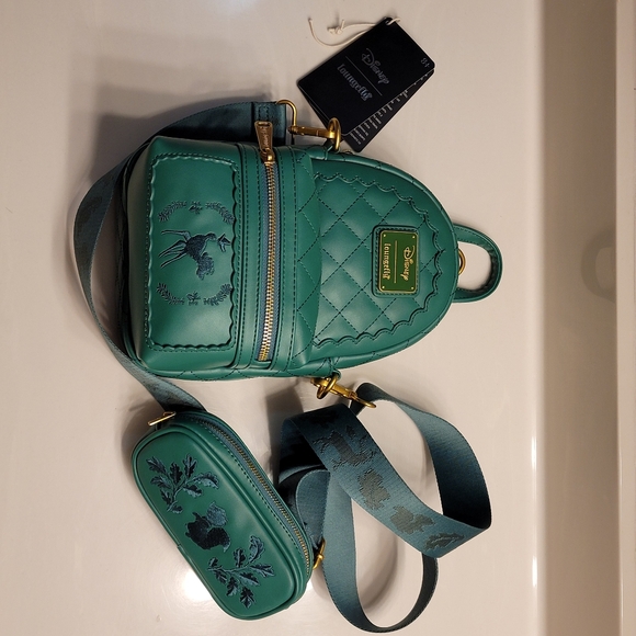 Bambi Loungefly X Disney Green Quilted Pattern Crossbody Sling Matching Coin Bag - Picture 15 of 16